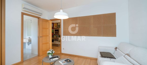 4 bedrooms House in Madrid, Spain No. 167245 11