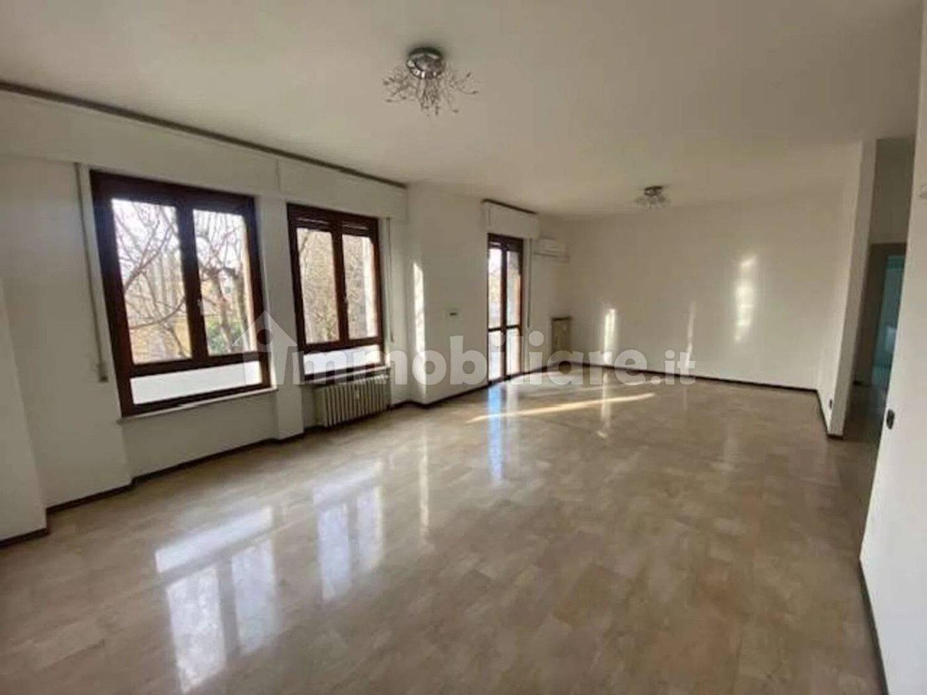 3 غرف نوم شقة في Voghera, Italy رقم 341511