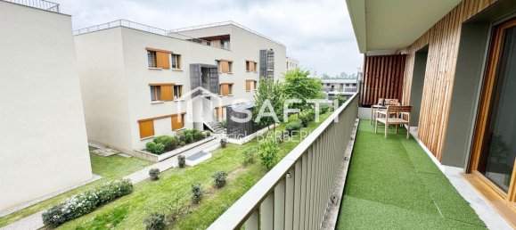 3 chambres Appartement à Menucourt, France No. 287222 3