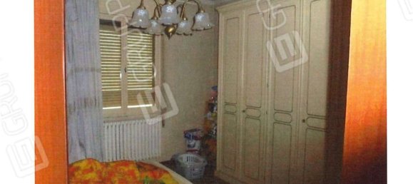 5 rooms Apartment in Riva del Po, Italy No. 19538 41