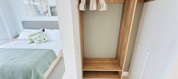 1 Schlafzimmer Gewerbliche Immobilien in Miami, USA, Nr. 615909 20