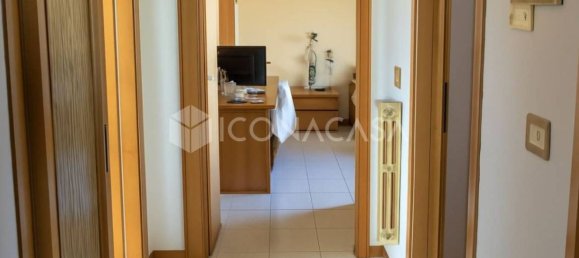 Квартира с 6 спальнями в Спольторе, Италия № 315954 6