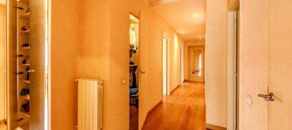 7غرفة شقة في Genoa, Italy رقم 14908 7