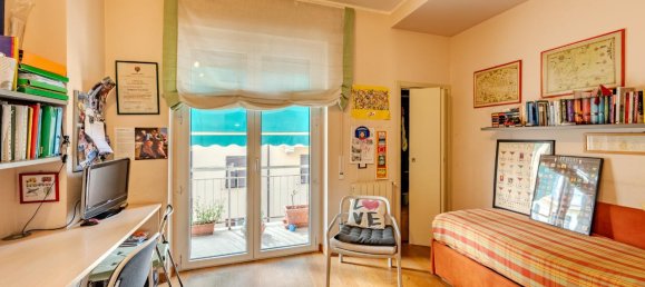 7غرفة شقة في Genoa, Italy رقم 14908 17