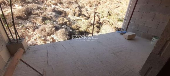 3 bedrooms Apartment in Xlendi, Malta No. 782 4