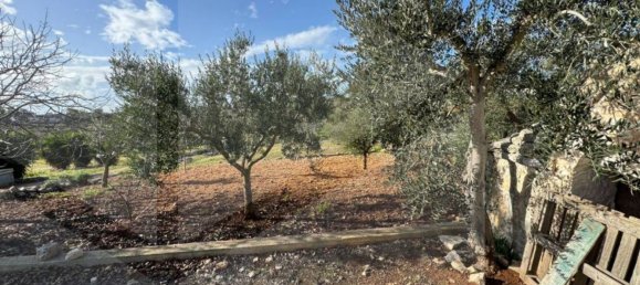 Studio in Castellana Grotte, Italy No. 25306 3