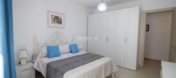 2 bedrooms Apartment in Saint Julian's, Malta No. 9331 32