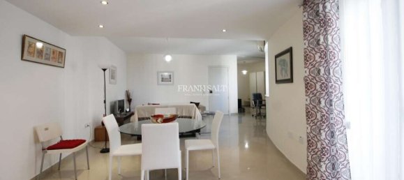2 bedrooms Apartment in Saint Julian's, Malta No. 9331 7