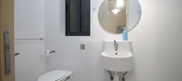 2 bedrooms Apartment in Saint Julian's, Malta No. 9331 10