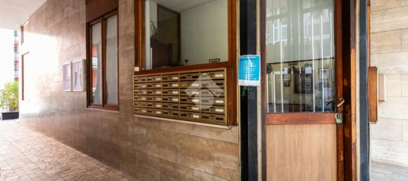 1 bedroom Apartment in Milan, Italy No. 329589 5