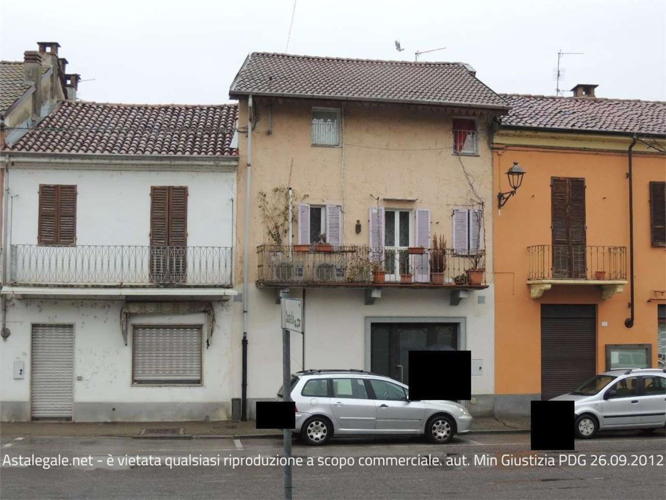 3-salle Maison à Confienza, Italy No. 195975