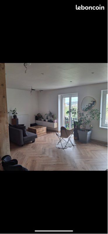 3 bedrooms House in Saint-Genest-Lerpt, France No. 343330