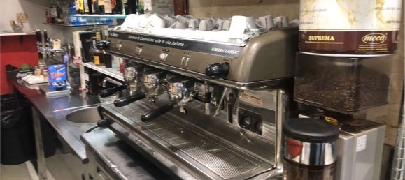 Propriété commerciale à Perugia, Italy 90m² No. 152079 9