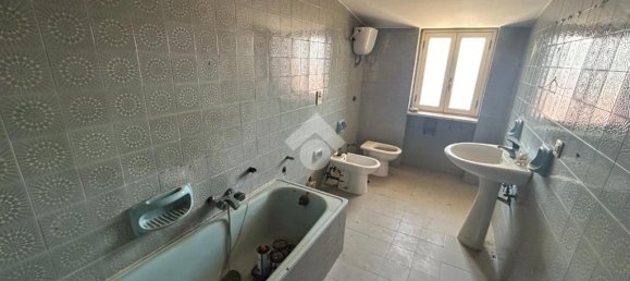 2 Schlafzimmer Wohnung in Lamezia Terme, Italy, Nr. 80460 10