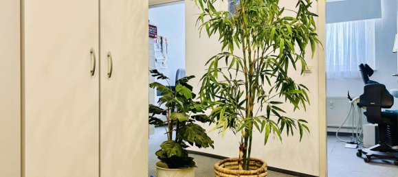 Здание с 4 спальнями в Швебиш Халль, Германия № 17922 8