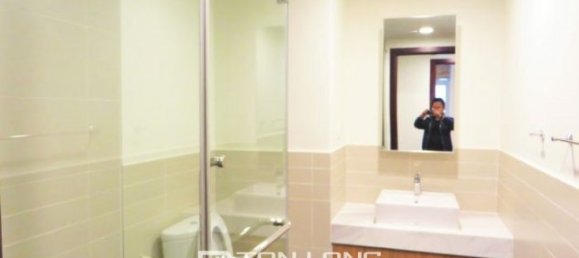 2 bedrooms Apartment in Tay Ho, Vietnam No. 2669 11