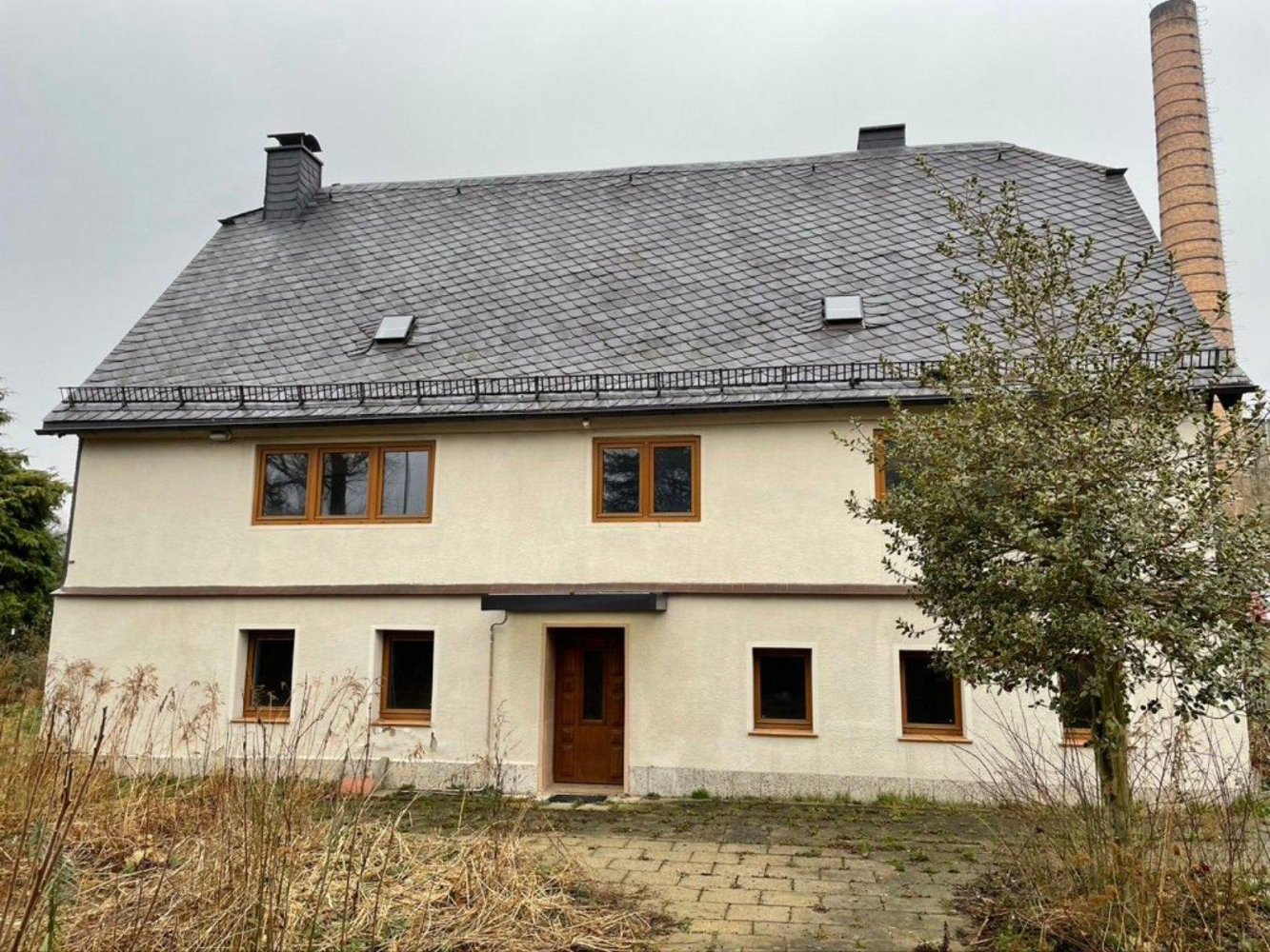 9-salle Maison à Chemnitz, Germany No. 44265