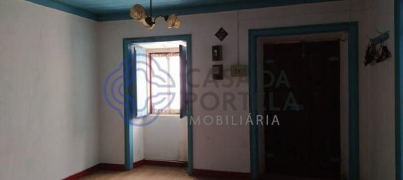 Замки и поместья с 2 спальнями в Феррейра ду Зезери, Португалия № 14506 36