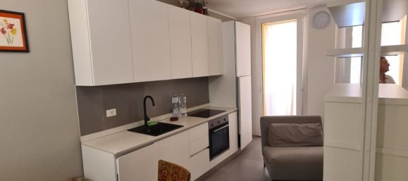 Studio in Bologna, Italy No. 274290 4