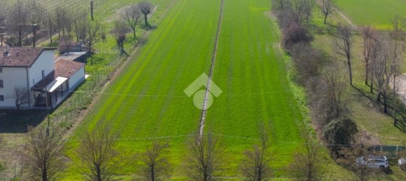 Terreno em Novi di Modena, Italy 24000 m² N.º 77347 2
