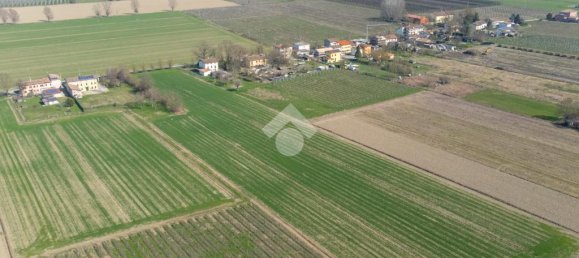 Terreno em Novi di Modena, Italy 24000 m² N.º 77347 7