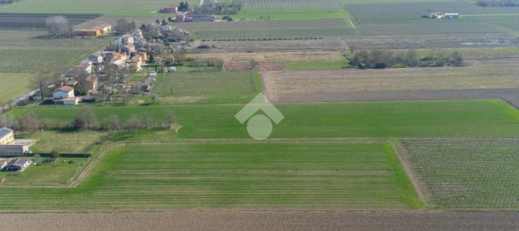 Terreno em Novi di Modena, Italy 24000 m² N.º 77347 9