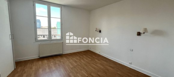 3 bedrooms Apartment in Bordeaux, France No. 298722 5