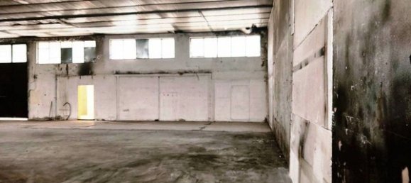 2 rooms Warehouse in Montecassiano, Italy No. 133202 7