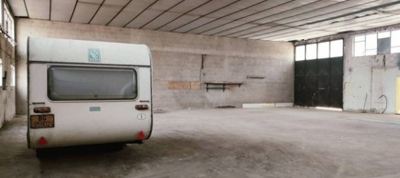 2 rooms Warehouse in Montecassiano, Italy No. 133202 2