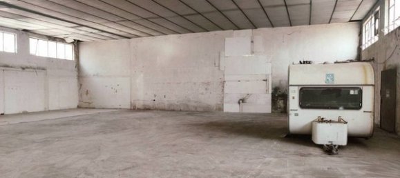 2 rooms Warehouse in Montecassiano, Italy No. 133202 4