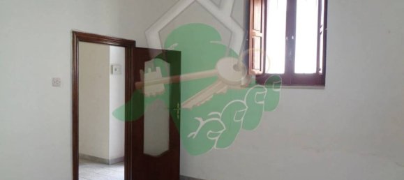 2 bedrooms Apartment in Foggia, Italy No. 196201 4