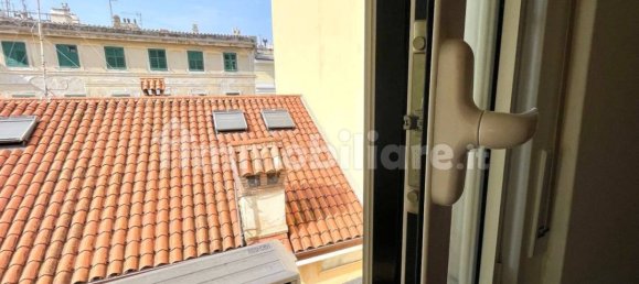 2 bedrooms Apartment in Trieste, Italy No. 319844 4
