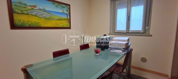 Escritório em Bergamo, Italy 90 m² N.º 313781 7