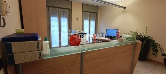 Escritório em Bergamo, Italy 90 m² N.º 313781 4