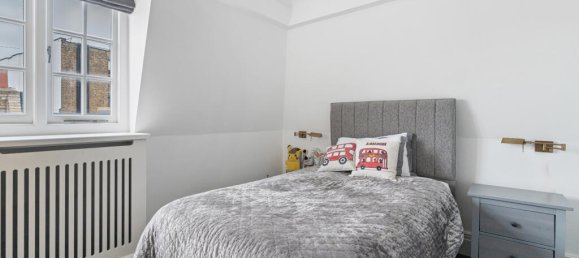 4 bedrooms House in London, United Kingdom No. 13052 14