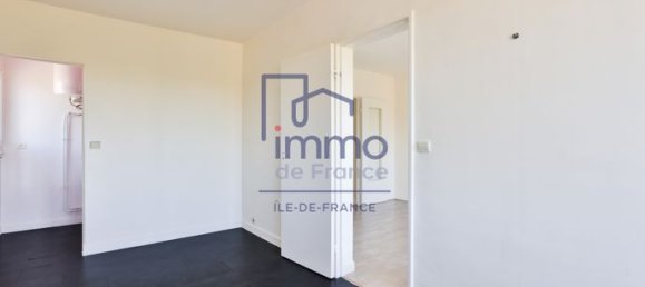 2 rooms Apartment in Gagny, France No. 305932 6