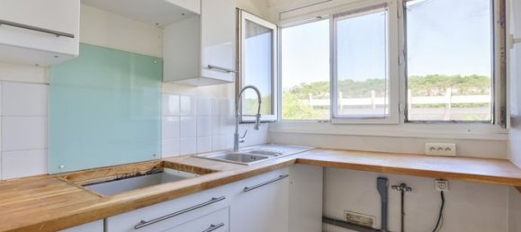 2 rooms Apartment in Gagny, France No. 305932 9