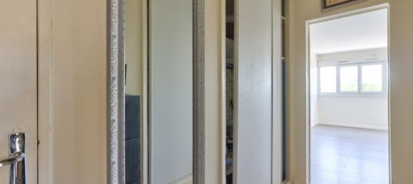 2 rooms Apartment in Gagny, France No. 305932 10