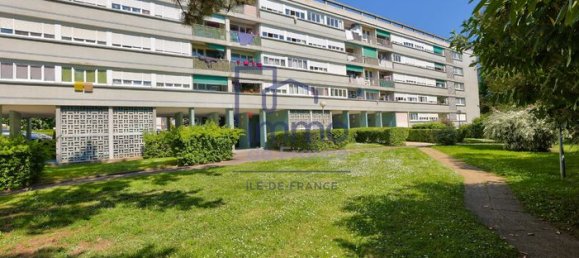 2 rooms Apartment in Gagny, France No. 305932 11