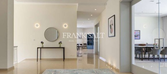 7 bedrooms Villa in Bahar ic-Caghaq, Malta No. 3763 9