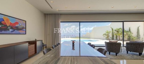 7 bedrooms Villa in Bahar ic-Caghaq, Malta No. 3763 3