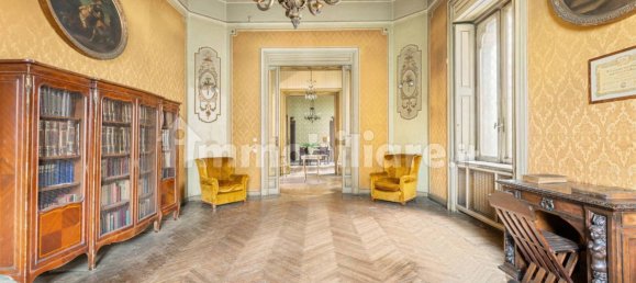 15 bedrooms Villa in Rome, Italy No. 127037 13