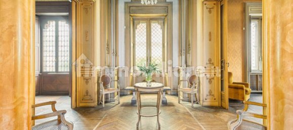 15 bedrooms Villa in Rome, Italy No. 127037 7