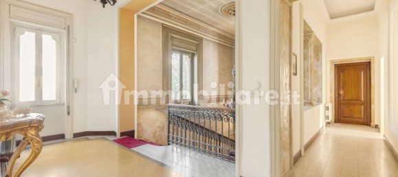 15 bedrooms Villa in Rome, Italy No. 127037 20