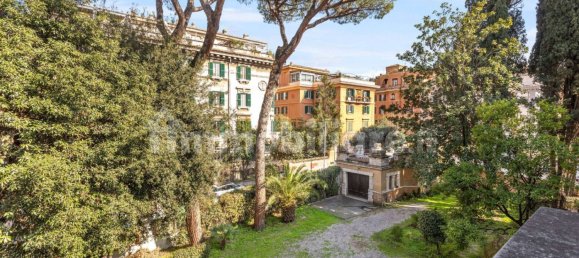 15 bedrooms Villa in Rome, Italy No. 127037 4