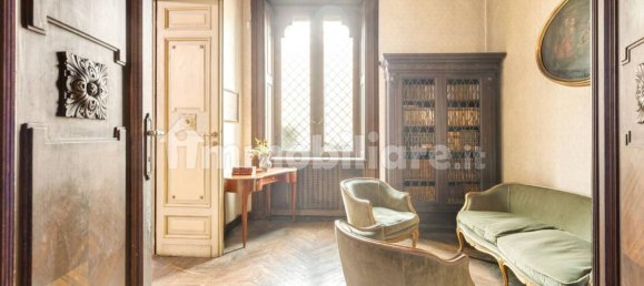 15 bedrooms Villa in Rome, Italy No. 127037 12