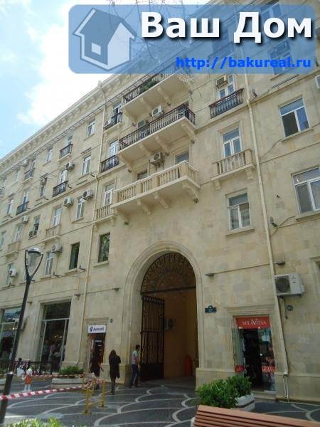 2 bedrooms Apartment in Baku, Azerbaijan No. 658