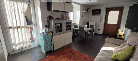 3-salle Appartement à Pellizzano, Italy No. 27852 2