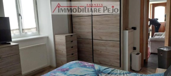 3-salle Appartement à Pellizzano, Italy No. 27852 9