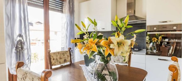 6غرفة منزل في Brebbia, Italy رقم 174032 2